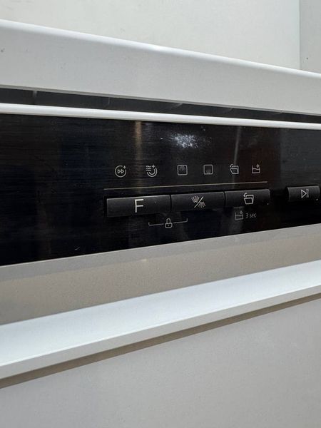 Посудомийна машина Koenic KDW60211 CFS 2100W 14 персон sn 2323000959 000053468 фото