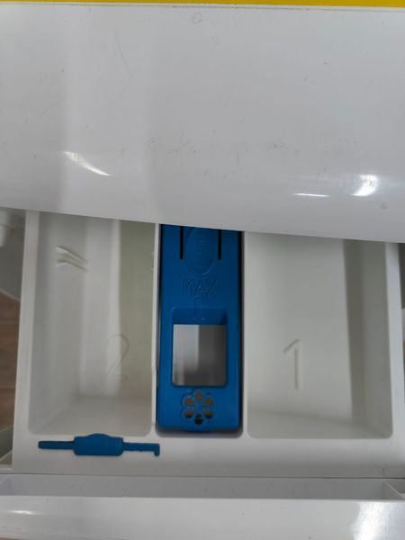 Пральна машина Zanussi Lindo 100 ZWSE680V 2000W 5кг sn 91433904402 000052092 фото