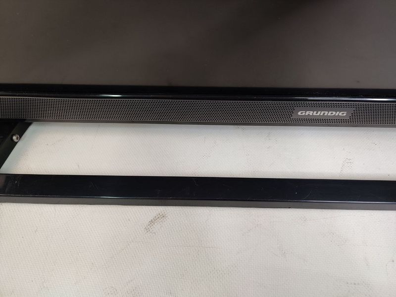 ТБ 48 Grundig 48 VLE 5421 BG LED Full HD 100w sn 5201109893 000043975 фото