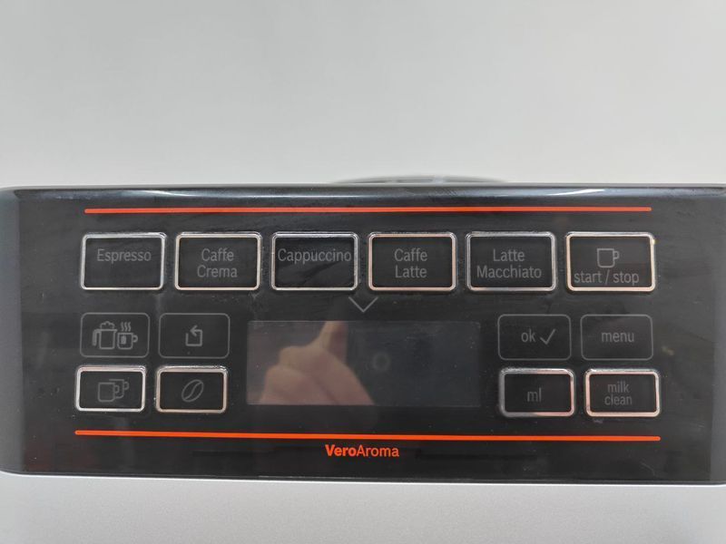 Кавомашина Bosch Vero Aroma TES60351DE08 1500W sn 9606701575 000052369 фото