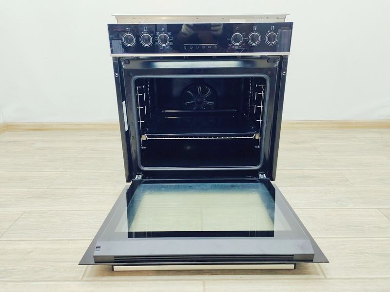 Электродуховка с варочной поверхностью Beko BBUM13329XS 000043153 фото