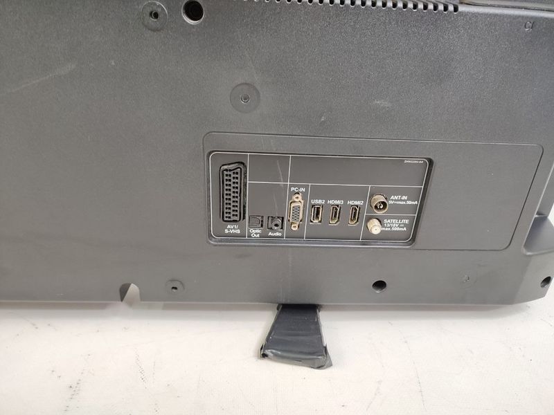 ТБ 48 Grundig 48 VLE 5421 BG LED Full HD 100w sn 5201109893 000043975 фото