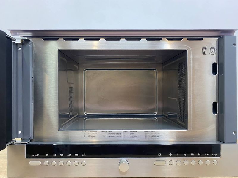 Мікрохвильова піч вбудована Siemens HF25M560 02 1220W sn 8801E18310057 000048335 фото
