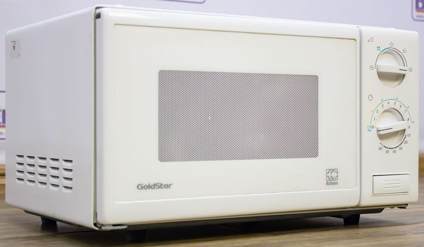 Мікрохвильова піч GoldStar MW 1000 1100W sn 6121E86895 4140W3A214C 000016157 фото