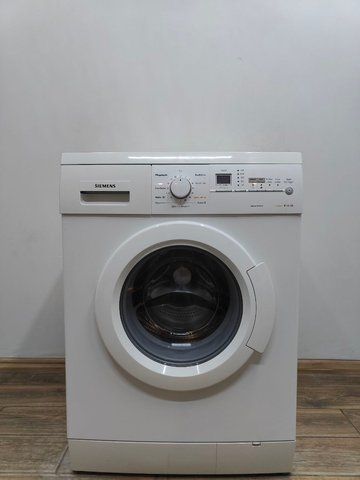 Стиральная машина Siemens WM14E340 2300W 6кг sn 8709600245 000051706 фото