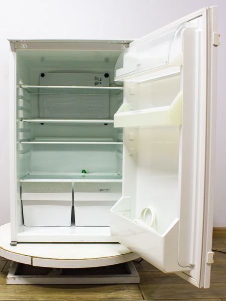 Холодильник однокамерный встраиваемый Zanussi ZI 9165 A 000032366 фото