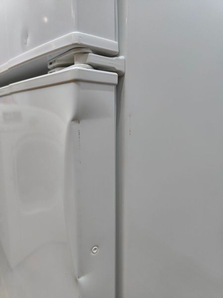 Холодильник Electrolux ERB3516 130W 216+87л sn 61801432 n618 000052984 фото