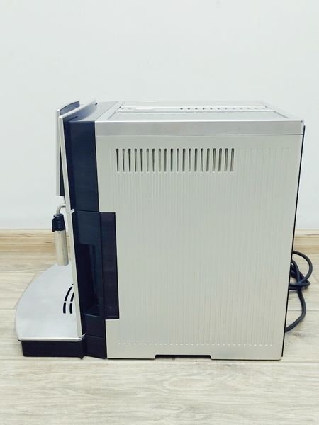 Кофемашина DeLonghi Perfecta ESAM5400 S 000021835 фото