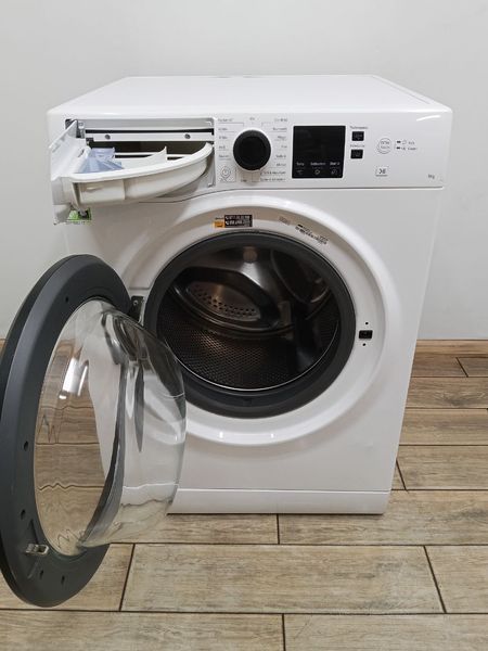 Стиральная машина Bauknecht WM9M100 1850W 9кг sn 562108012516 000049480 фото
