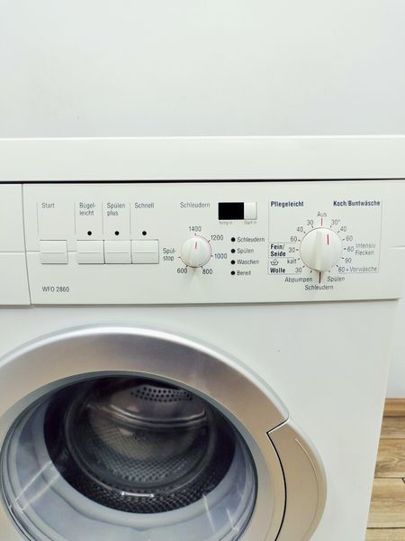 Стиральная машина Bosch Maxx WF02860 01 000037077 фото
