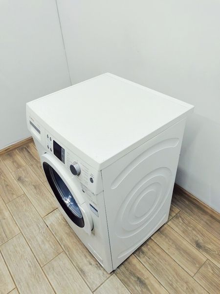 Стиральная машина Bosch Avantixx7 WAQ28461NL 01 000036748 фото
