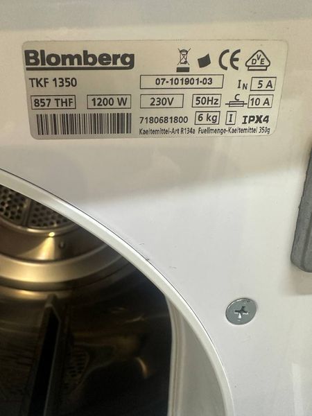 Сушильная машина Blomberg TKF 1350 1200W 6кг sn 0710190103 000054325 фото