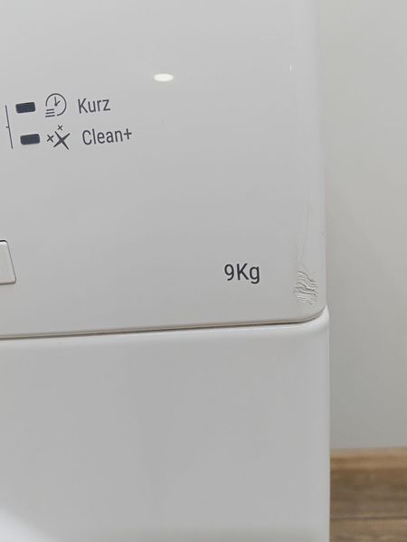 Стиральная машина Bauknecht WM9M100 1850W 9кг sn 562108012516 000049480 фото