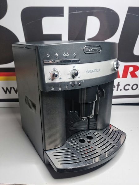 Кавомашина DeLonghi ESAM3000 B 1450w sn 15119 000038317 фото