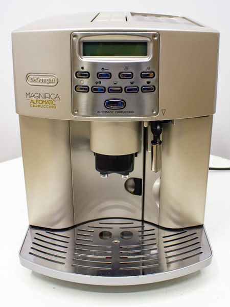 Кавомашина DeLonghi ESAM3500 S 1350w sn 91617 215016AC09042150159 000031719 фото