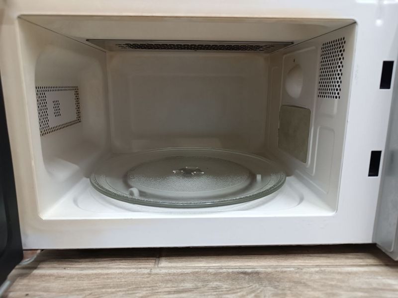 Микроволновая печь Exquisit MW 802 G Si 000040620 фото