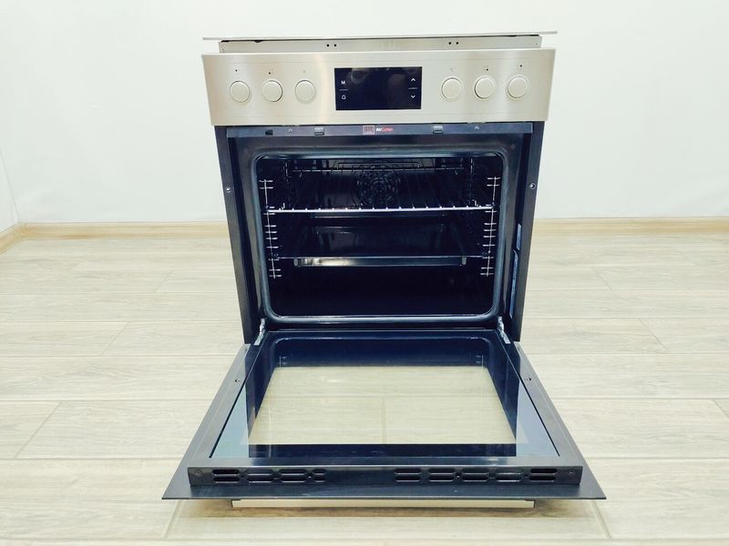 Электродуховка с варочной поверхностью Sharp K 62V19IM0 EU 000043144 фото