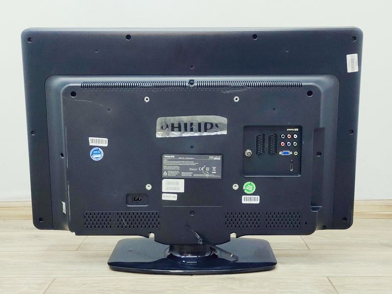 Телевизор 32 Philips 32PFL3605H LCD Full HD 000044667 фото