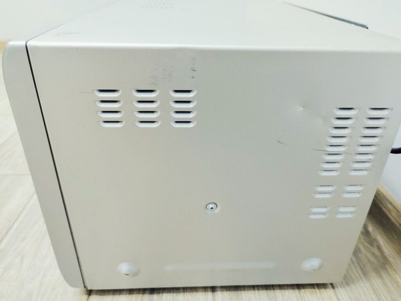 Микроволновая печь Panasonic NN CT569M 000037168 фото
