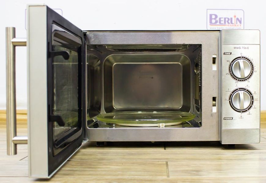 Мікрохвильова піч Clatronic MWG756 1200w гриль 1000w sn W1700 253100 38046 000015212 фото