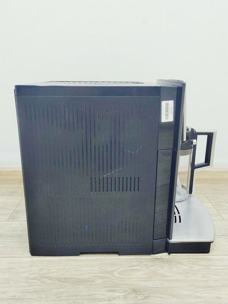 Кавомашина DeLonghi Perfecta Cappuccino ESAM5500 T 1350w sn 10619 000021838 фото