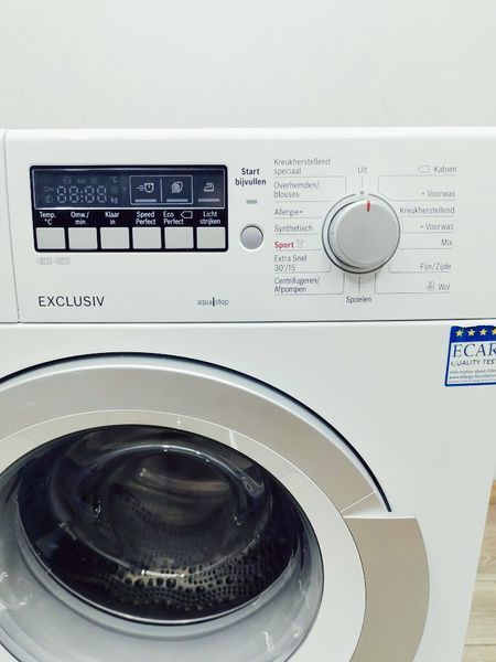 Стиральная машина Bosch SportsEdition WAK282S1NL 11 000041779 фото