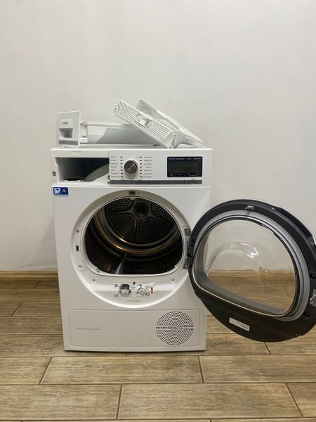 Сушильа машина Siemens WT47Y701 15 1000w 8кг sn 9406 200113 000048008 фото