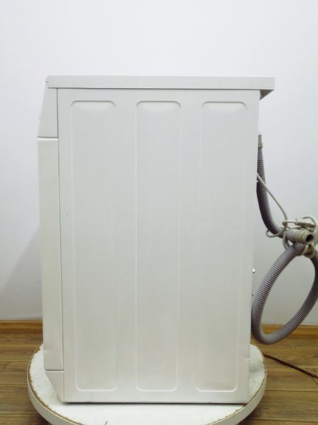 Стиральная машина AEG L7450 000035301 фото