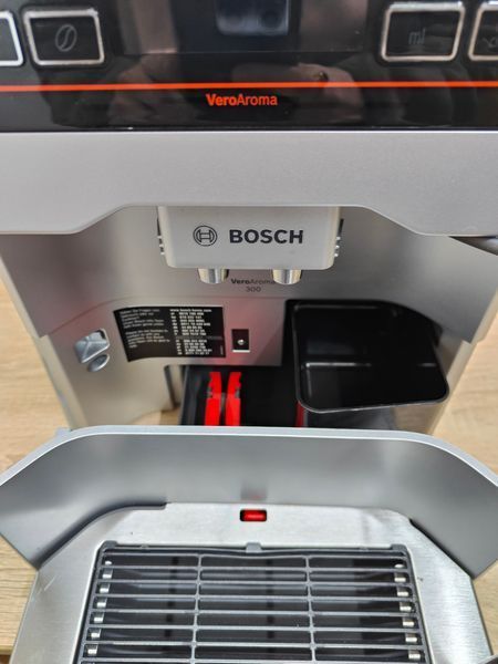 Кавомашина Bosch Vero Aroma TES60351DE03 1500W sn 711178 000053699 фото
