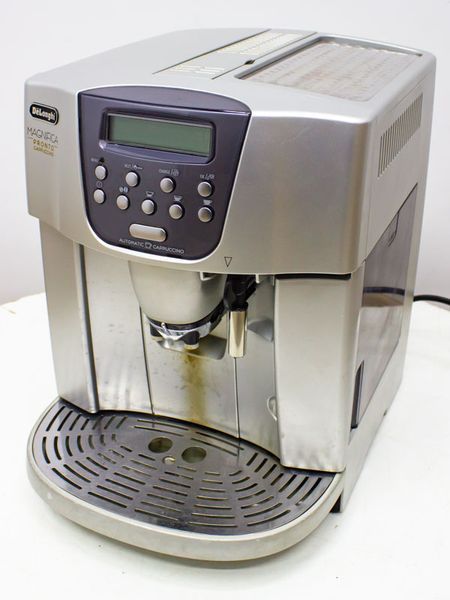 Кофемашина DeLonghi ESAM4500 000031720 фото