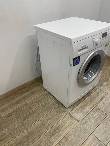 Стиральная машина Siemens WM14E4R1 000045655 фото