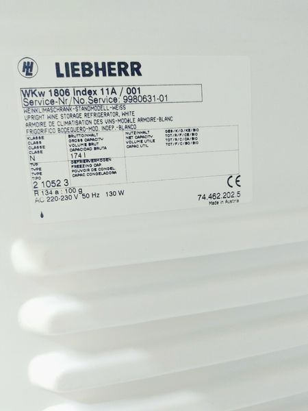 Холодильник однокамерный Liebherr WKw 1806 Index 11A 000039431 фото