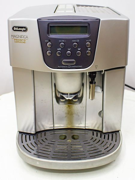 Кофемашина DeLonghi ESAM4500 000031720 фото