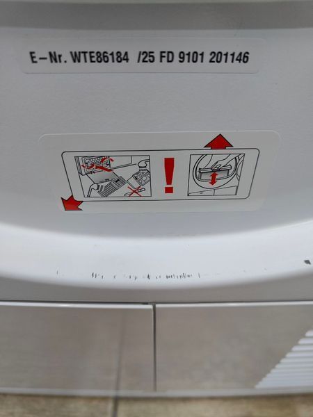 Сушильна машина Bosch Maxx7 Sensitive WTE86184 2800W 7кг sn 9101201146 000051755 фото