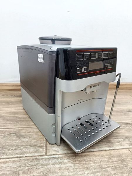 Кофемашина Bosch Vero Aroma CTES32X 1500w sn 716100280316000119 000046133 фото