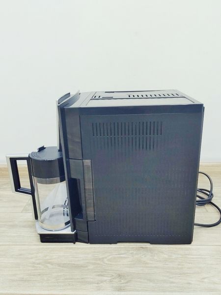 Кавомашина DeLonghi Perfecta Cappuccino ESAM5500 T 1350w sn 10619 000021838 фото