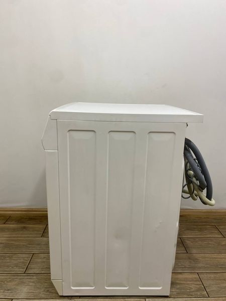 Стиральная машина AEG L74650A3 2200W 7кг sn 91490395800 000049056 фото