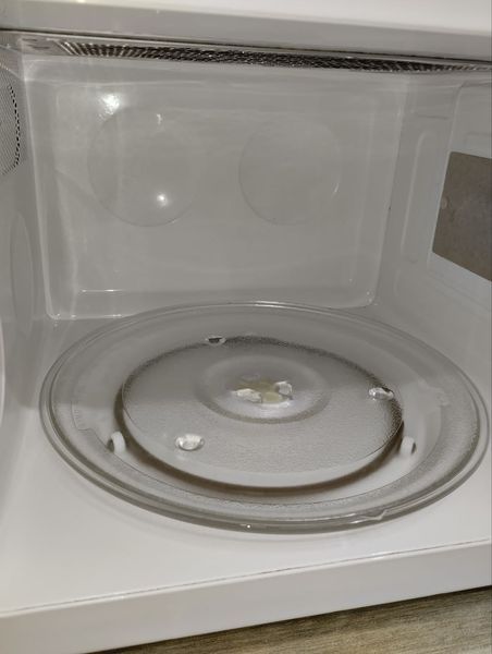 Микроволновая печь Privileg KQG 63N7 sn DJ03Y01490 000046796 фото