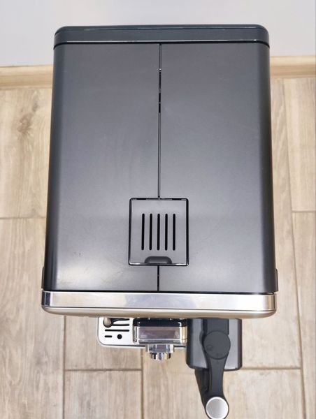 Кавомашина Saeco Exprelia HD8854 1400W sn TU901040063136 000047528 фото