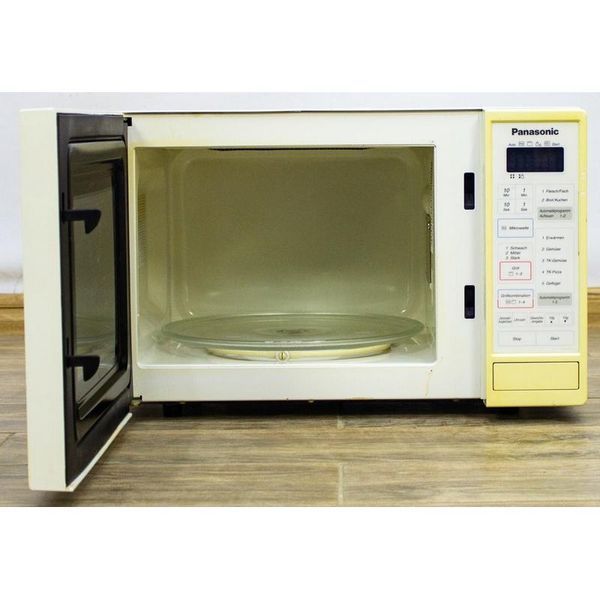 Микроволнавая печь Panasonic NN K156B 000010708 фото