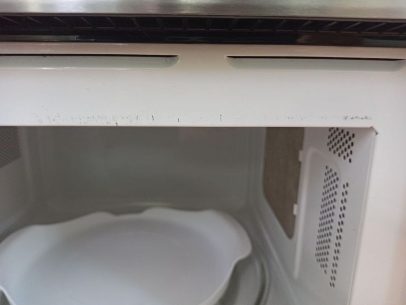 Мікрохвильова піч вбудована AEG MC2664E 1300w sn 63300212 180е 000036368 фото