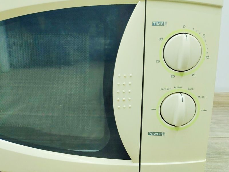 Микроволновая печь Cinex MW 17705 000040603 фото