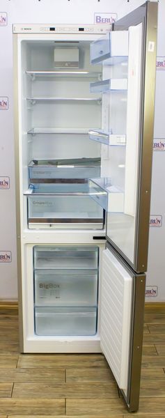 Холодильник двухкамерный Bosch KGE39AL42 02 000017481 фото