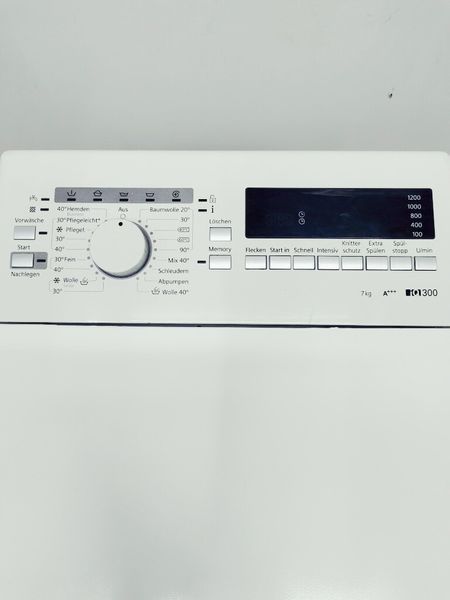 Стиральная машина вертикальная Siemens IQ300 WP12T227 01 000039673 фото