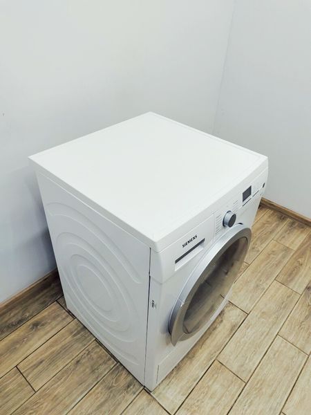 Сушильная машина Siemens IQ700 WT46W564 15 000037399 фото