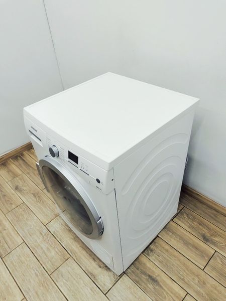 Сушильная машина Siemens IQ700 WT46W564 15 000037399 фото