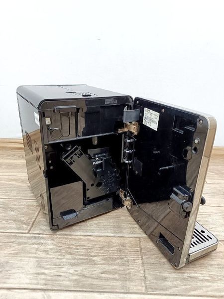 Кавомашина Saeco HD8854 1400w sn TU901208035041 000046136 фото