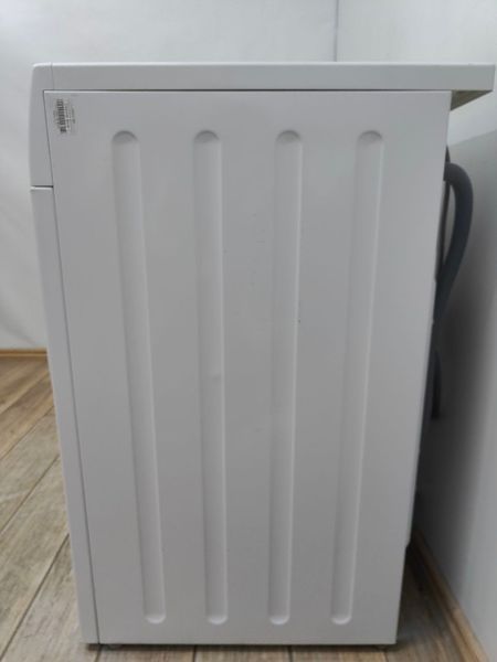 Стиральная машина SIEMENS WM14B220 2300W 6кг sn 9209101980 000051148 фото