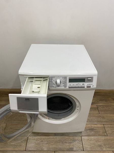 Стиральная машина AEG L74850A 2220W 7кг sn 91490393202 000048999 фото