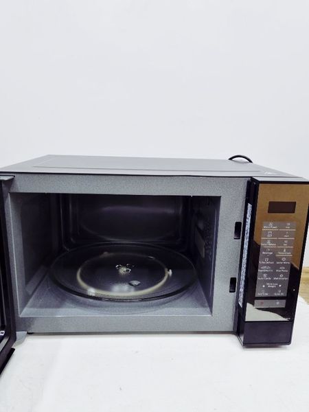Мікрохвильова піч Panasonic NN GT46KB 1920w гриль 1160w сток LPNHE565831842 231е 000032546 фото